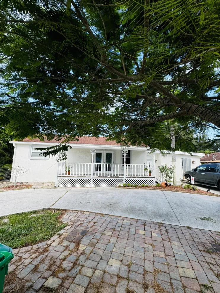 Unit for sale at 1884 Kirk Rd, Palm Springs, FL 33406