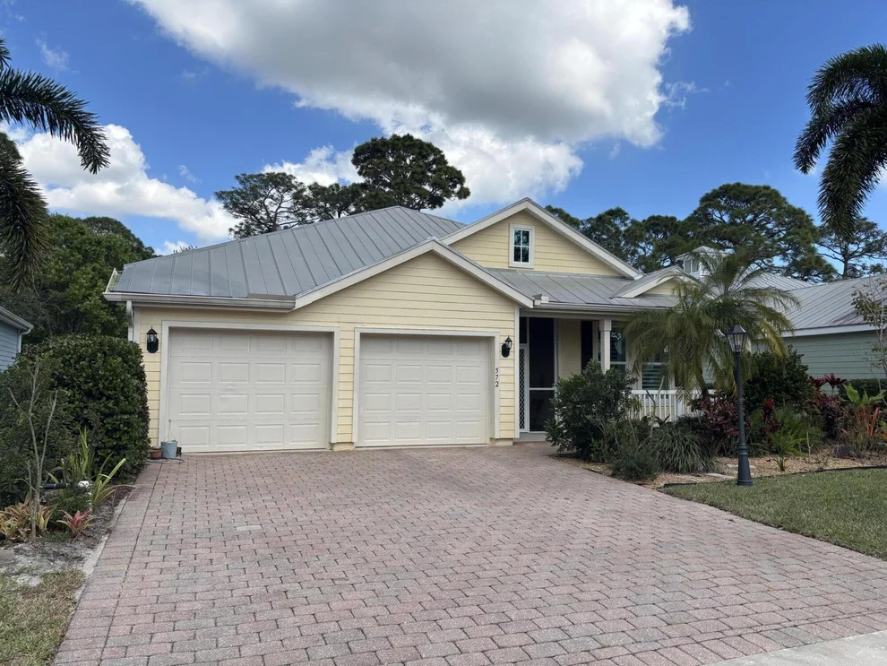 Unit for sale at 572 NE Canoe Park Circle, Port St Lucie, FL 34983