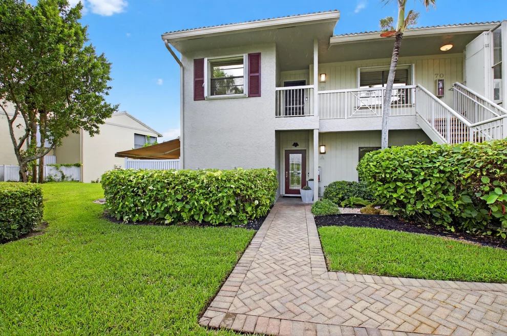 Unit for sale at 70 Eastgate Drive, Boynton Beach, FL 33436