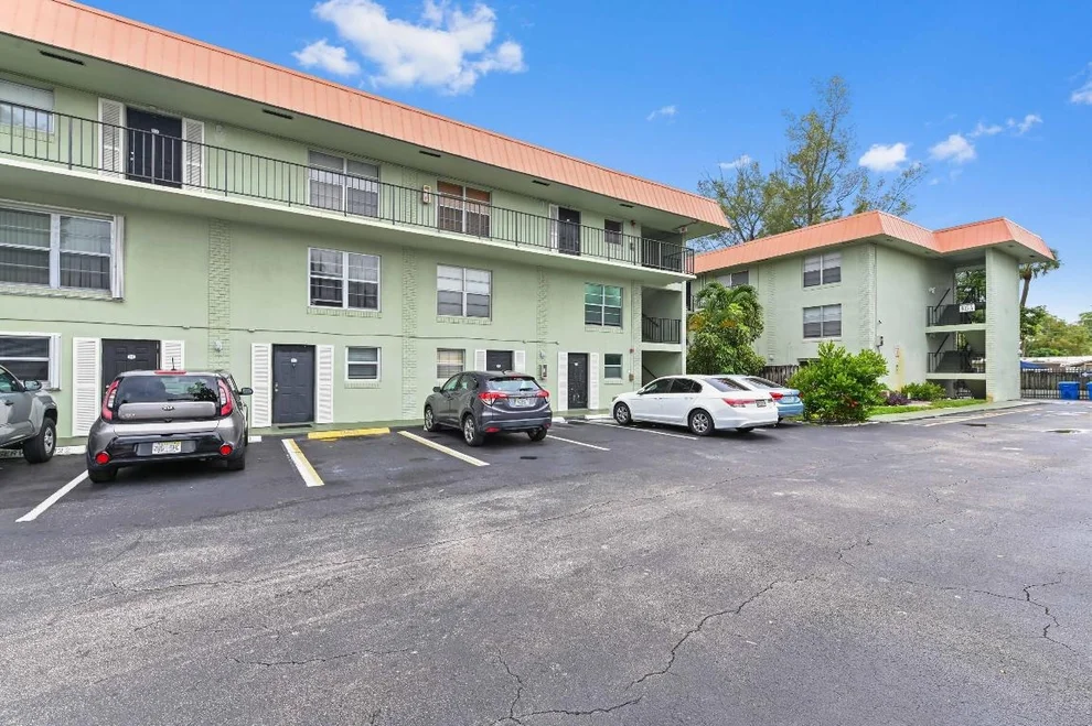 Unit for sale at 803 W Oakland Park Boulevard, Oakland Park, FL 33311