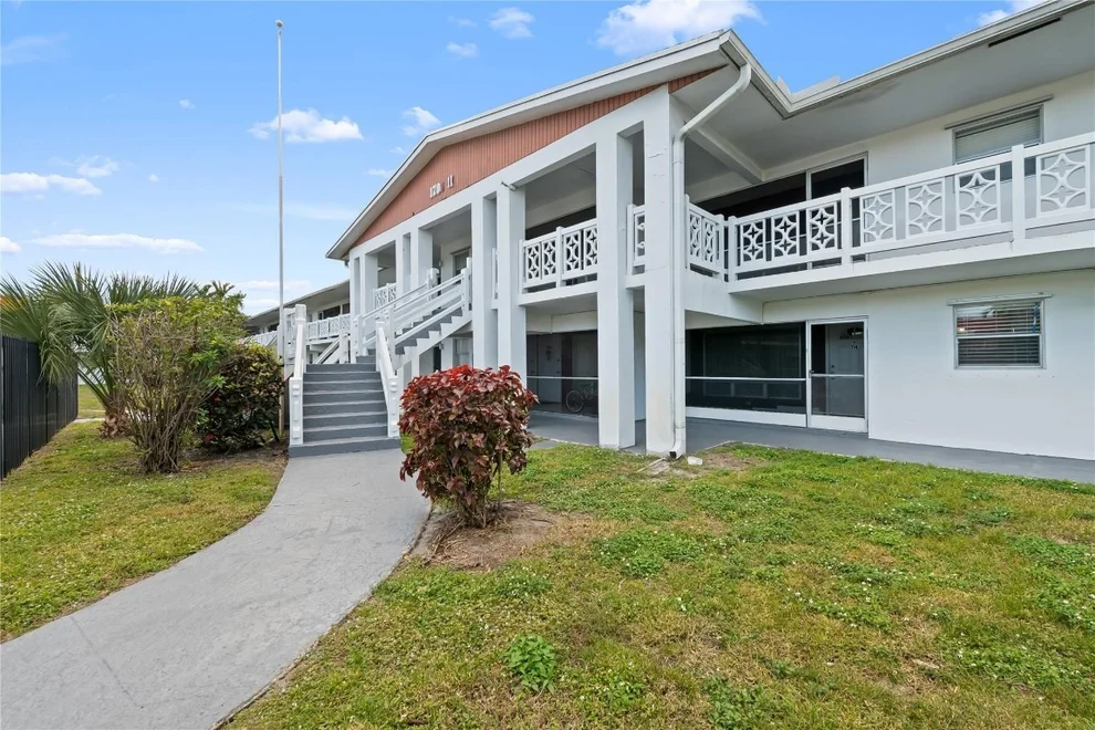 Unit for sale at 1711 NW 46th Avenue, Lauderhill, FL 33313
