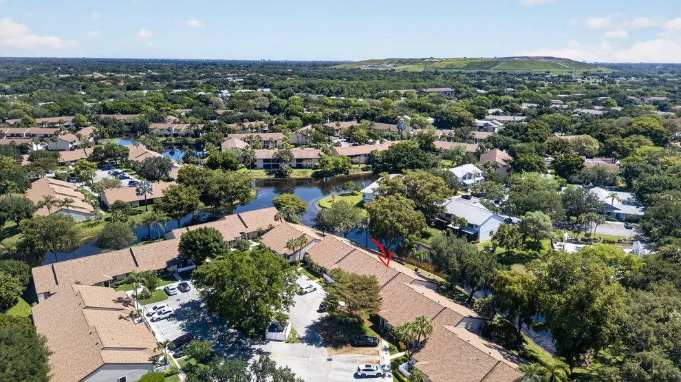 Unit for sale at 3210 S Carambola Cir Circle S, Coconut Creek, FL 33066