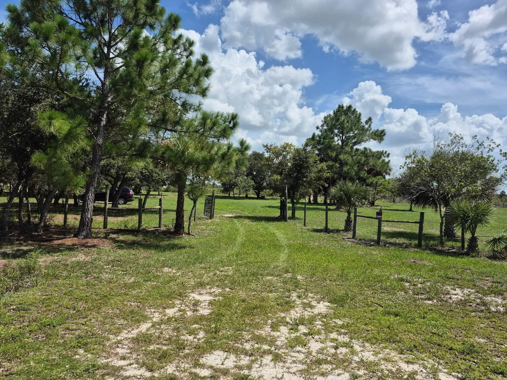 Unit for sale at 17064 NW 304TH Street, Okeechobee, FL 34972