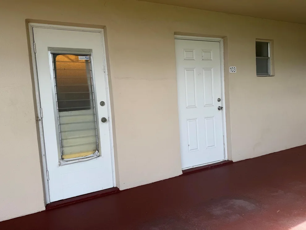 Unit for sale at 2687 N Garden Dr Drive N, Lake Worth, FL 33461
