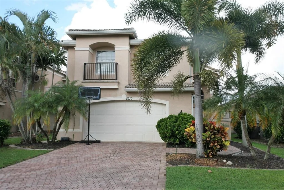 Unit for sale at 8919 Chestnut Ridge Way, Boynton Beach, FL 33473