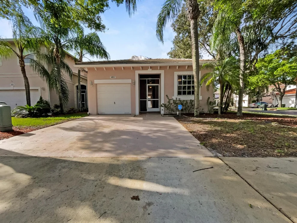 Unit for sale at 4852 NW 20th Place, Coconut Creek, FL 33063