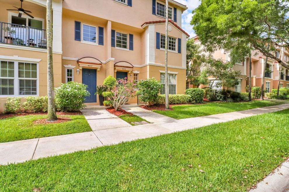 Unit for sale at 4616 Danson Way, Delray Beach, FL 33445