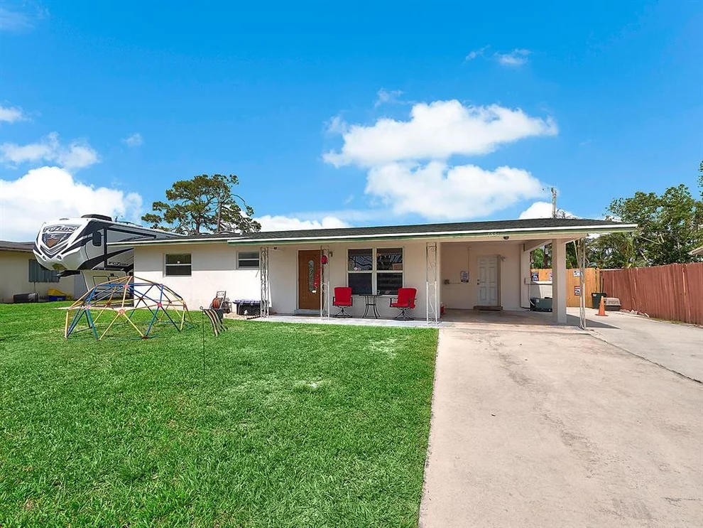 Unit for sale at 2551 Cedarcrest Road, West Palm Beach, FL 33415