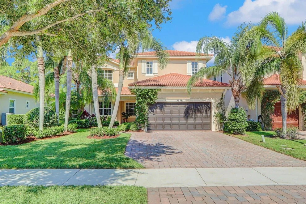 Unit for sale at 12281 Aviles Circle, Palm Beach Gardens, FL 33418