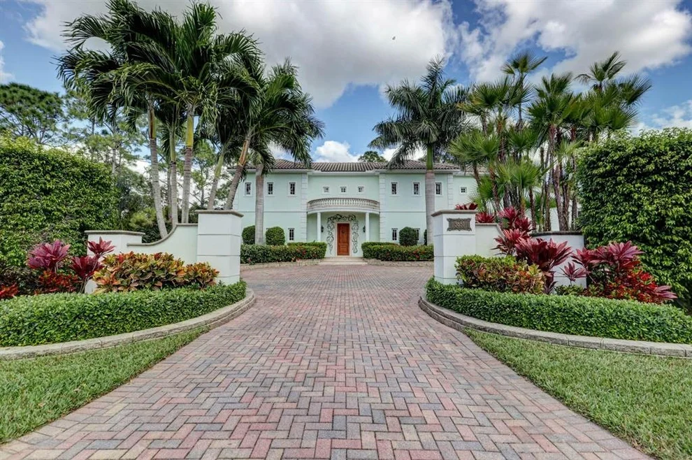 Unit for sale at 3651 SE Tailwinds Road, Jupiter, FL 33478