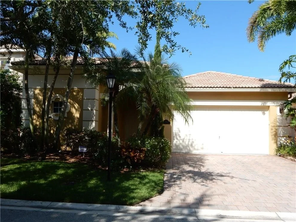 Unit for sale at 5825 NW 122nd Drive, Coral Springs, FL 33076