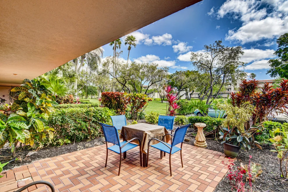 Unit for sale at 14375 Strathmore Lane, Delray Beach, FL 33446