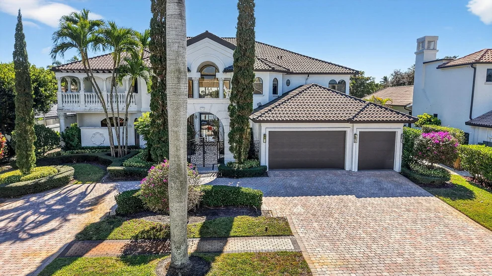 Unit for sale at 7000 Lions Head Lane, Boca Raton, FL 33496