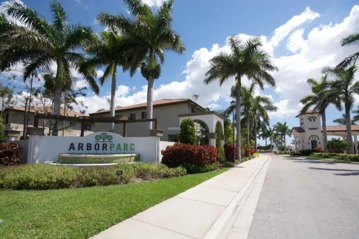 Unit for sale at 4132 Napoli Lake Drive, Palm Beach Gardens, FL 33410