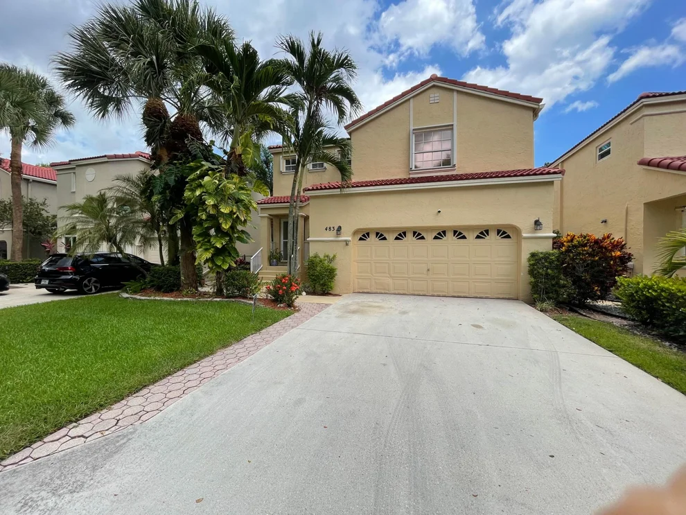 Unit for sale at 483 NW 87th Terrace, Coral Springs, FL 33071