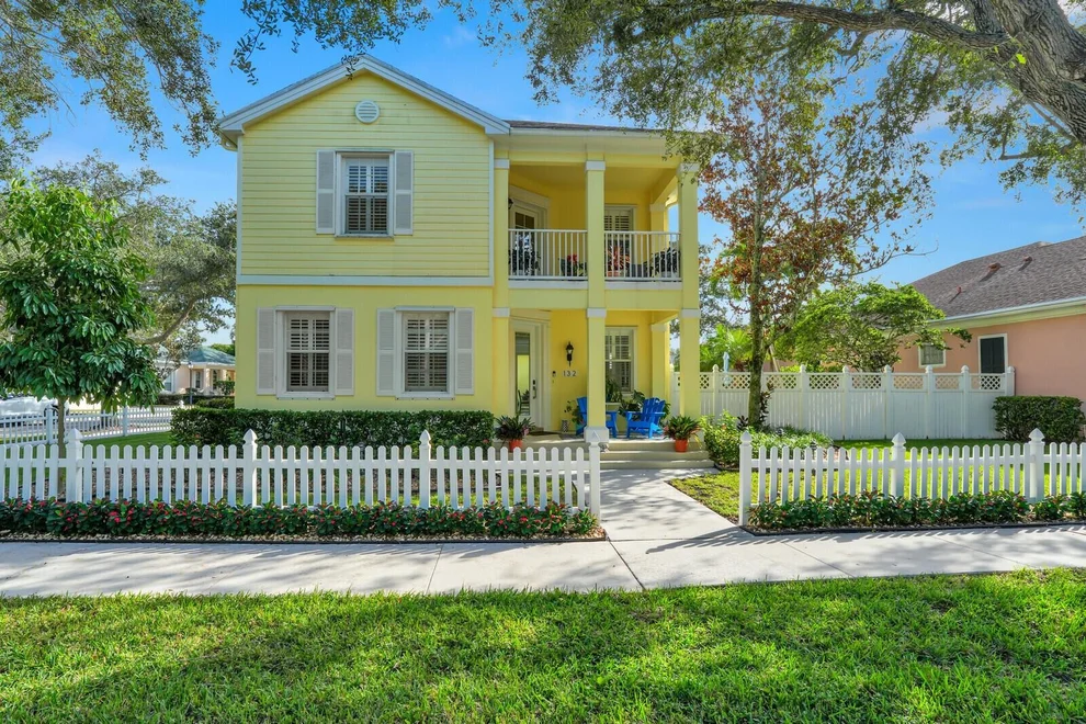 Unit for sale at 132 Newcastle Drive, Jupiter, FL 33458