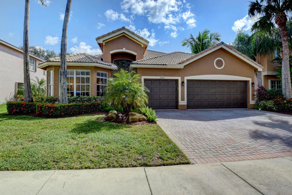 Unit for sale at 19543 Estuary Drive, Boca Raton, FL 33498