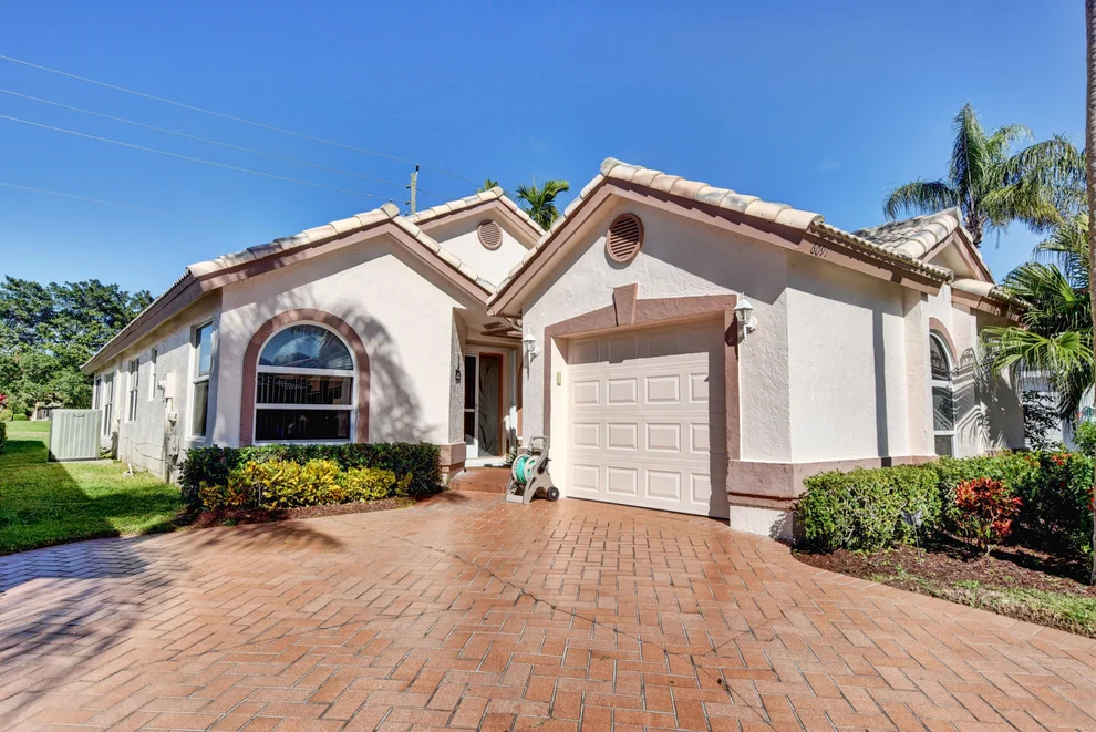 Unit for sale at 6091 Bay Isles Drive, Boynton Beach, FL 33437