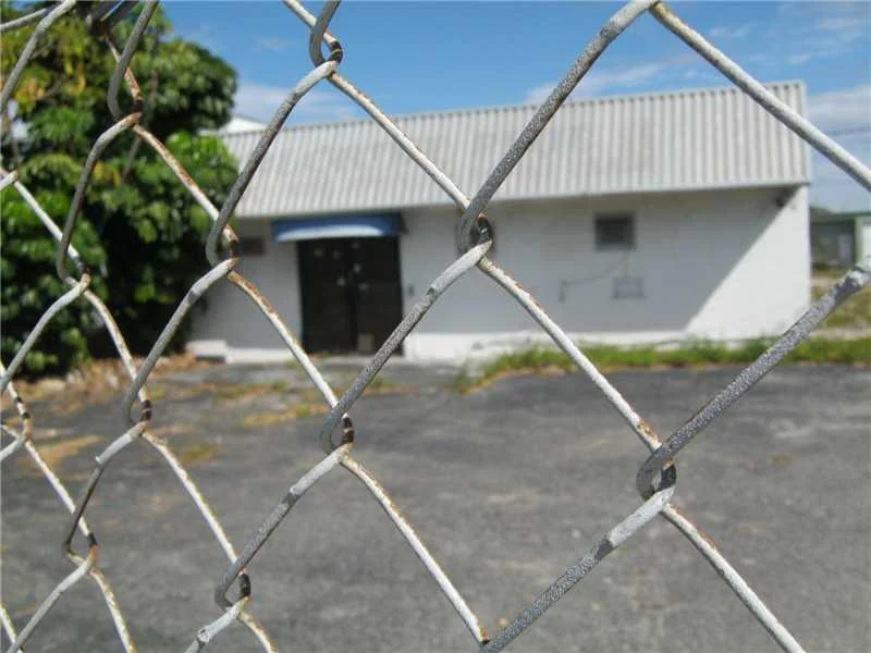 Unit for sale at 4892 N Dixie Highway, Oakland Park, FL 33334