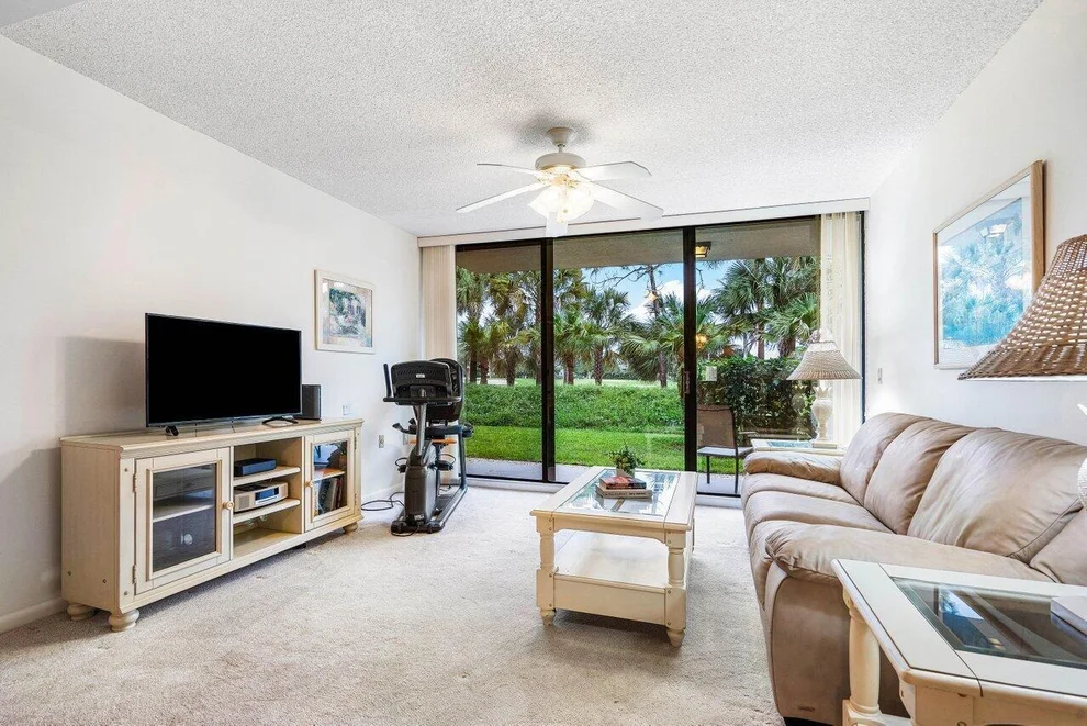 Unit for sale at 6169 Balboa Circle, Boca Raton, FL 33433