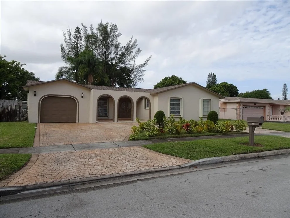 Unit for sale at 321 SW 64th Avenue, Margate, FL 33068