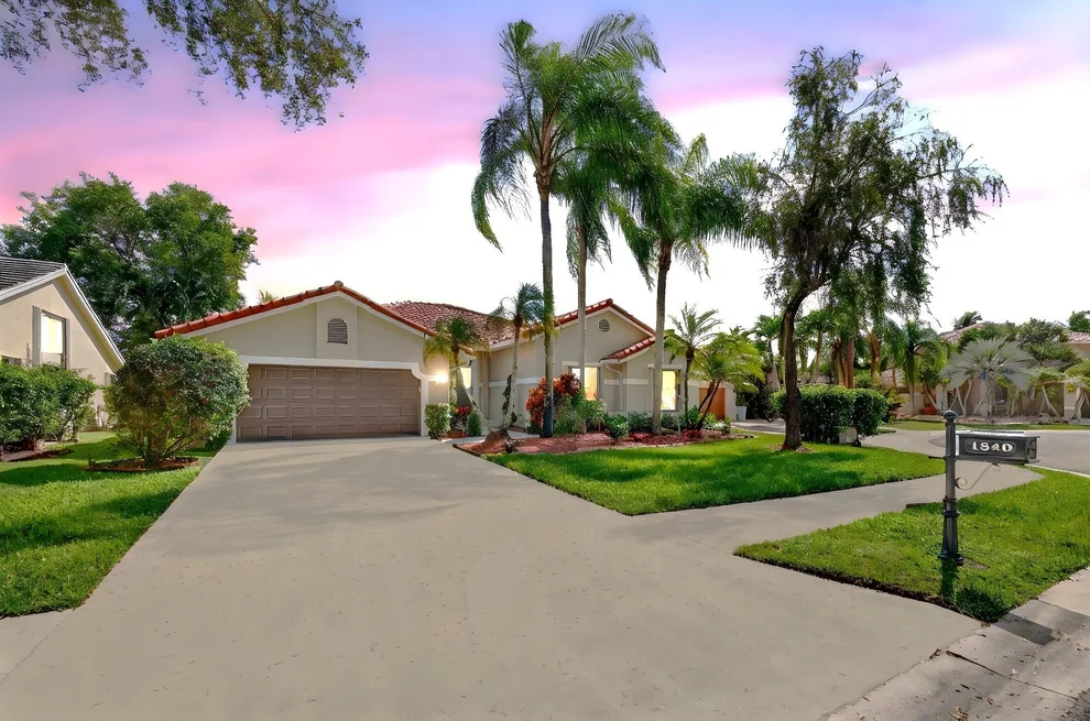 Unit for sale at 1240 Fairfax Court, Weston, FL 33326