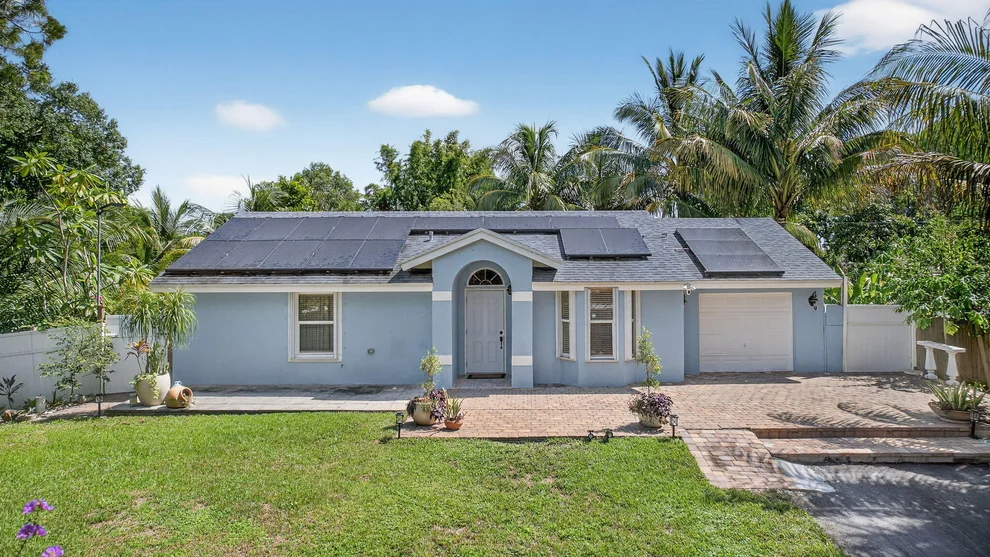 Unit for sale at 18852 50th Street N, Loxahatchee, FL 33470
