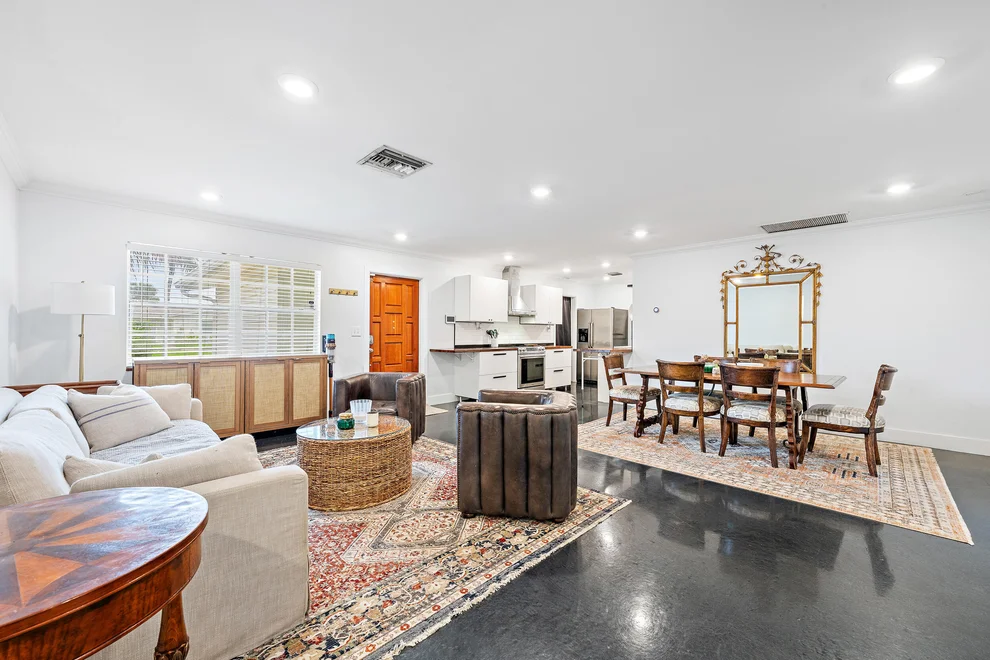 Unit for sale at 401 Riverside Drive, Palm Beach Gardens, FL 33410