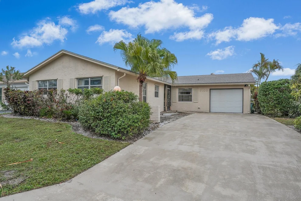 Unit for sale at 7106 Pine Bluff Drive, Lake Worth, FL 33467