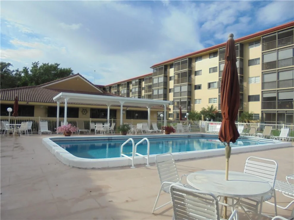 Unit for sale at 2601 NE 14th Street Causeway, Pompano Beach, FL 33062