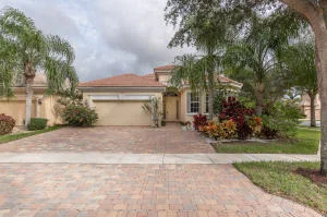 Unit for sale at 10098 Mizner Falls Way, Boynton Beach, FL 33437