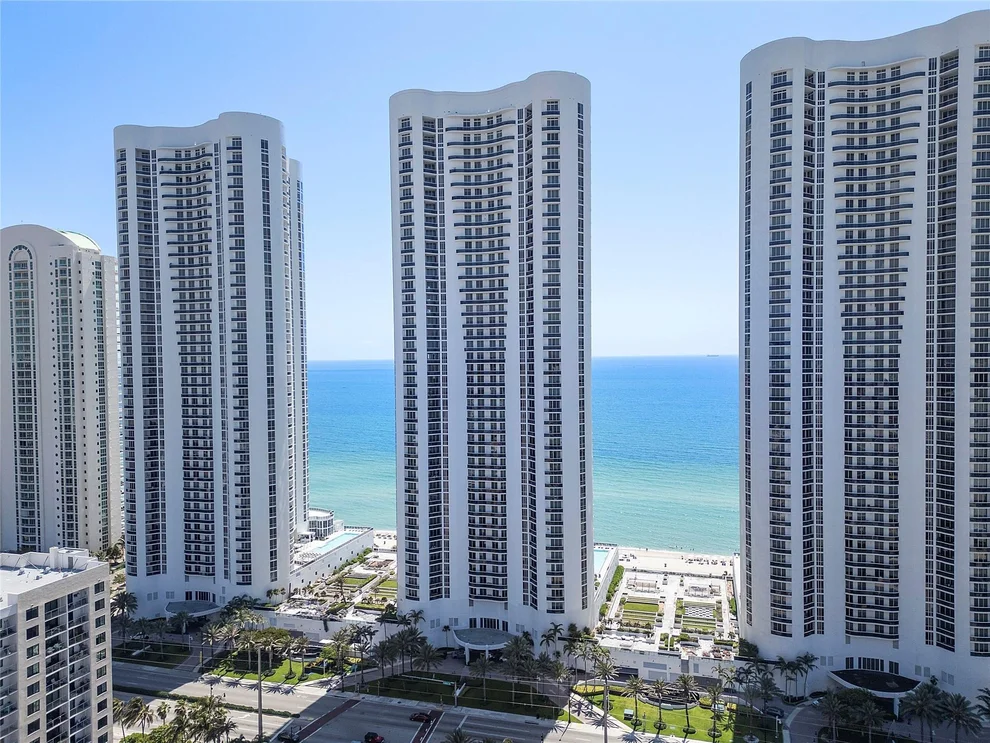 Unit for sale at 16001 Collins Avenue, Sunny Isles Beach, FL 33160
