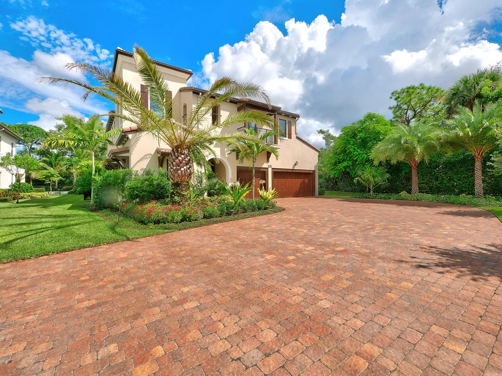 Unit for sale at 125 Gardenia Isles Drive, Palm Beach Gardens, FL 33418