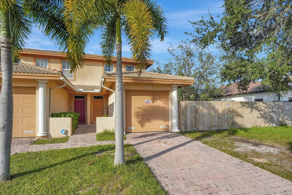 Unit for sale at 195 NW Eller Street, Deerfield Beach, FL 33441