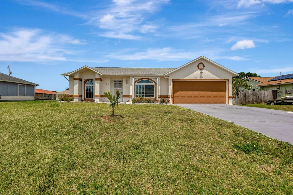 Unit for sale at 5489 NW Evanston Avenue, Port St Lucie, FL 34983