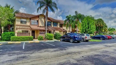 Unit for sale at 3956 Cocoplum Circle, Coconut Creek, FL 33063