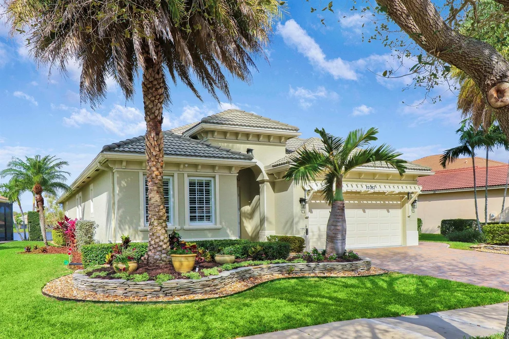 Unit for sale at 12082 Aviles Circle, Palm Beach Gardens, FL 33418