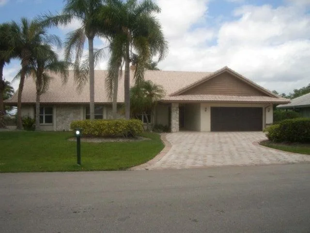 Unit for sale at 24 Dunbar Road, Palm Beach Gardens, FL 33418
