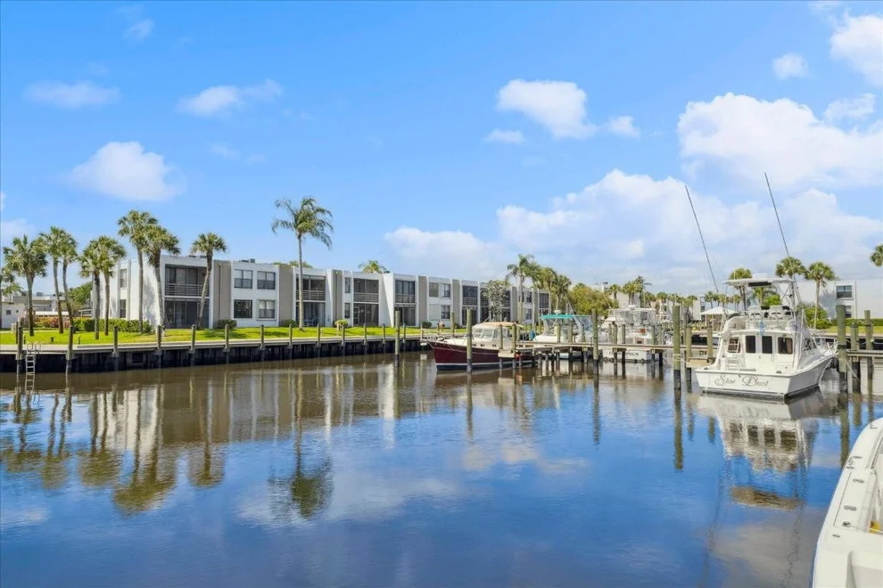 Unit for sale at 1950 SW Palm City Road, Stuart, FL 34994
