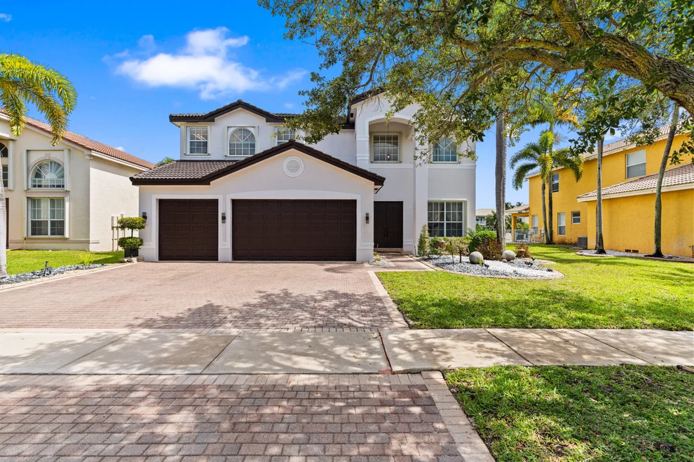 Unit for sale at 18551 SW 52nd Street, Miramar, FL 33029
