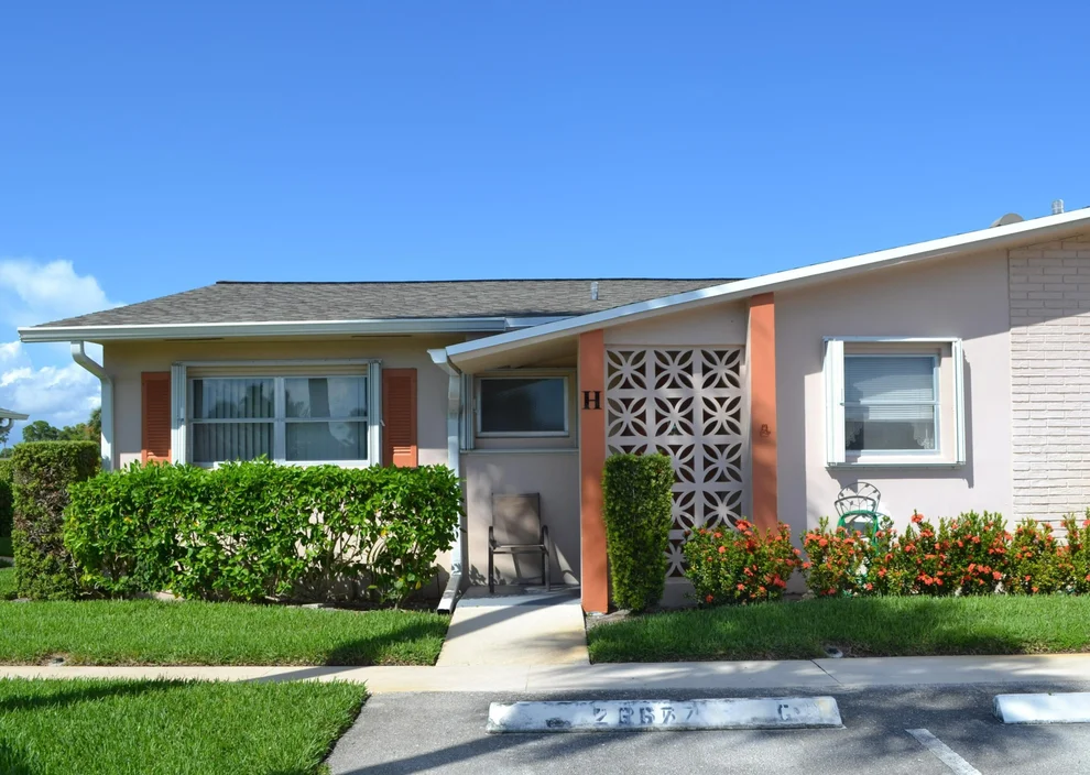 Unit for sale at 2655 Dudley Drive E, West Palm Beach, FL 33415