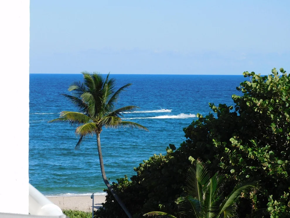 Unit for sale at 2780 S Ocean Boulevard, Palm Beach, FL 33480
