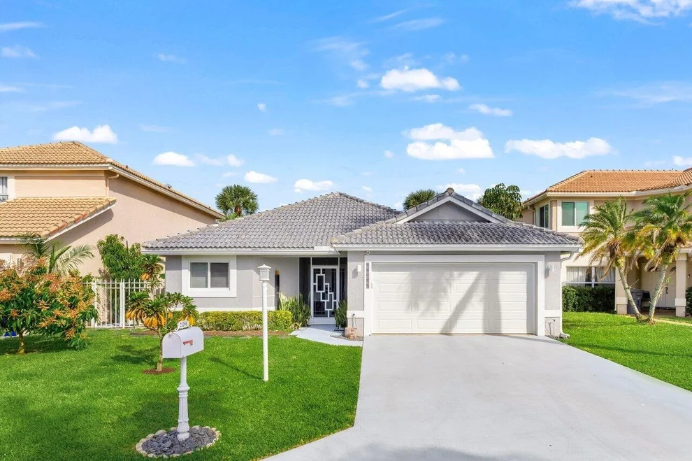 Unit for sale at 21290 Sawmill Court, Boca Raton, FL 33498