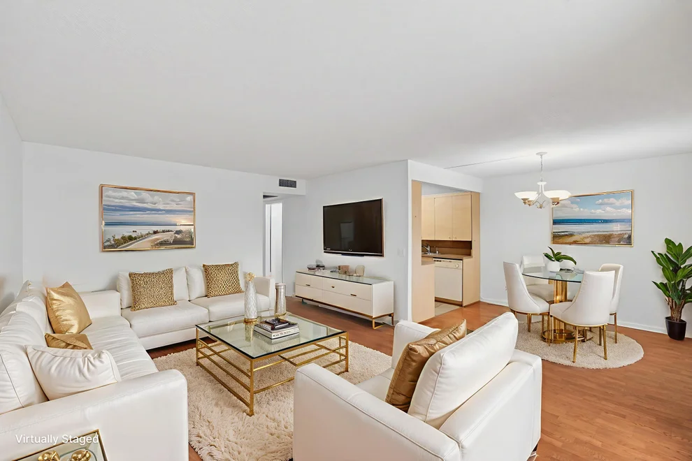 Unit for sale at 2015 Cornwall A, Boca Raton, FL 33434