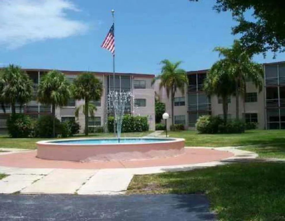 Unit for sale at 4334 NW 9TH Avenue, Deerfield Beach, FL 33064