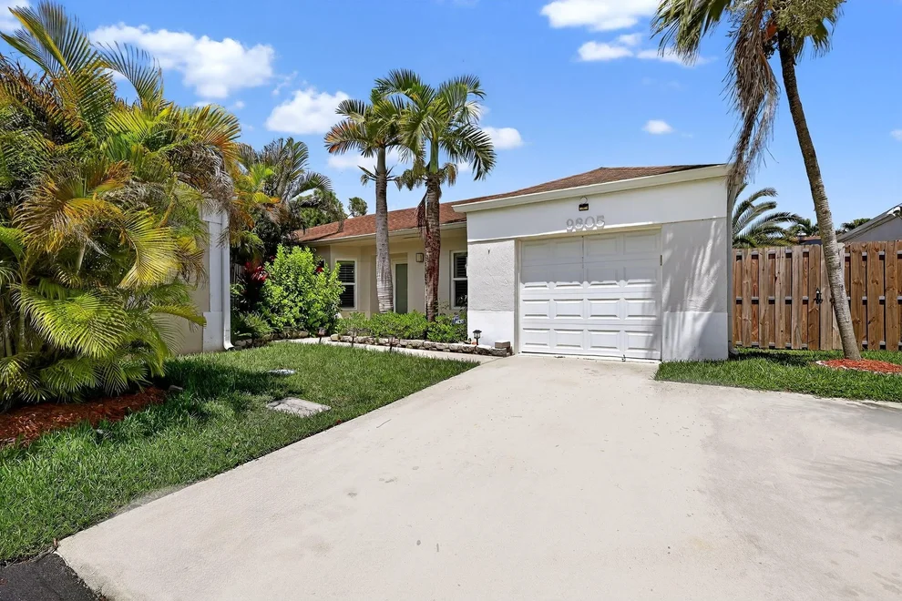 Unit for sale at 9805 SW 222nd Terrace, Cutler Bay, FL 33190