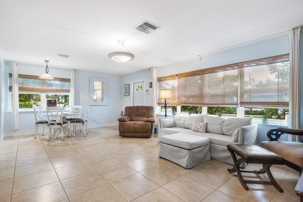 Unit for sale at 1401 N J Terrace, Lake Worth Beach, FL 33460