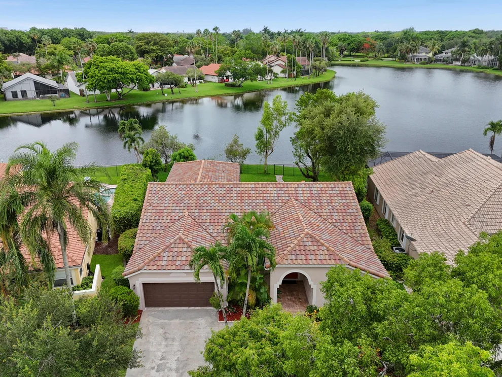 Unit for sale at 1968 Water Ridge Drive, Weston, FL 33326