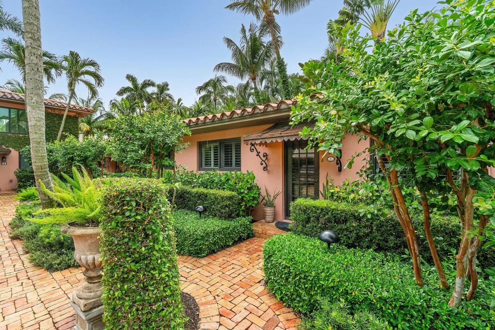 Unit for sale at 226 Chilean Avenue, Palm Beach, FL 33480