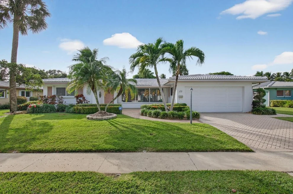 Unit for sale at 171 SW 7 Avenue, Boca Raton, FL 33486